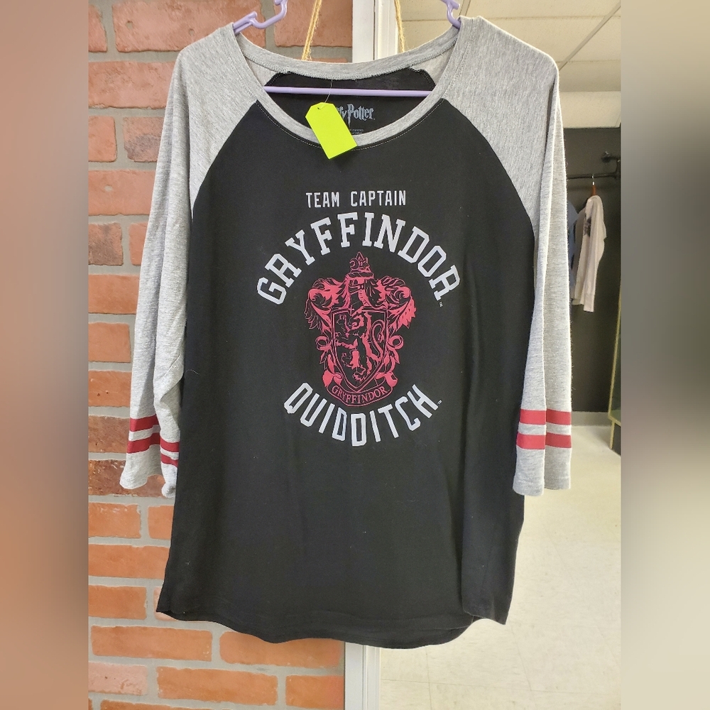 Harry Potter Gryffindor Quidditch Raglan Shirt Womens XXL